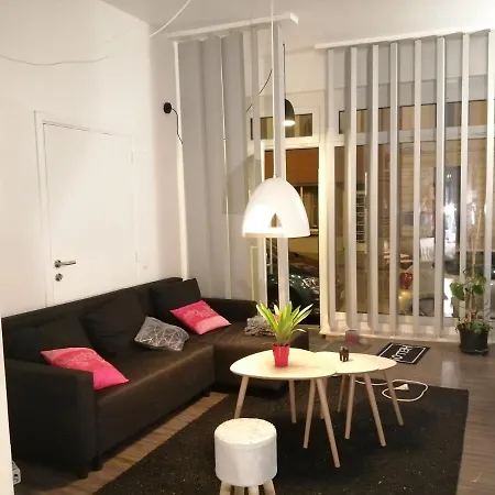 The Romantic Waterloo Lion's 3* Braine-lʼAlleud