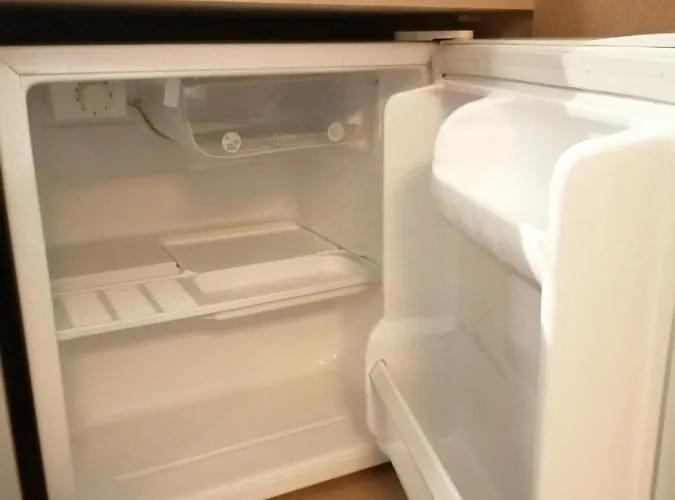 The Romantic Waterloo Lion's بيت ضيافة